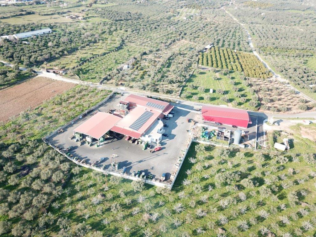 A view of the Cooperative plant that processes, stores and packages each harvest 